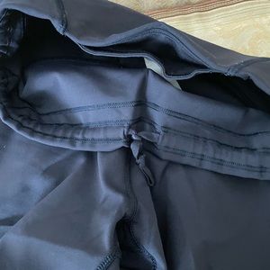 Lululemon’s leggings size 10 Navy color